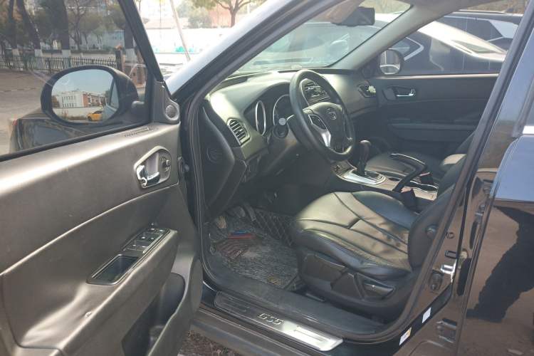 Used GAC Trumpchi GS5 2012 2.0L Manual Two-Wheel Drive Elite Edition
