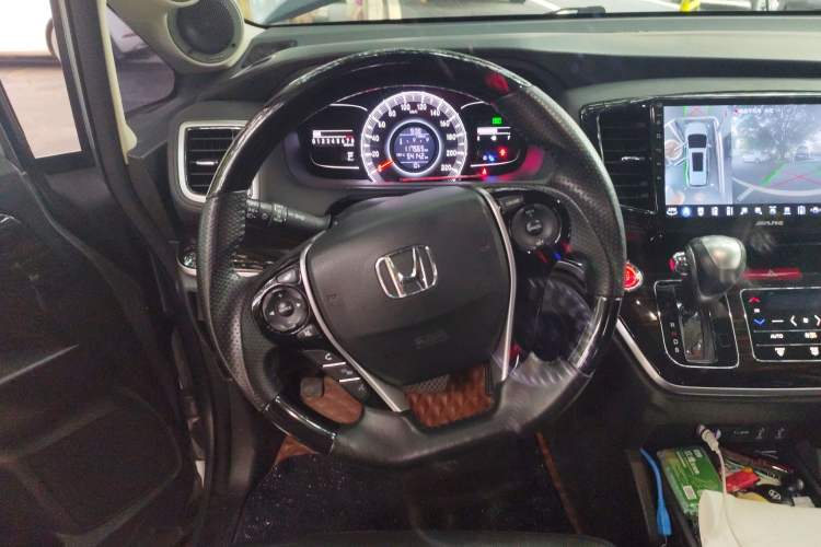 Used Honda Odyssey 2018 2.4L Luxury Edition
