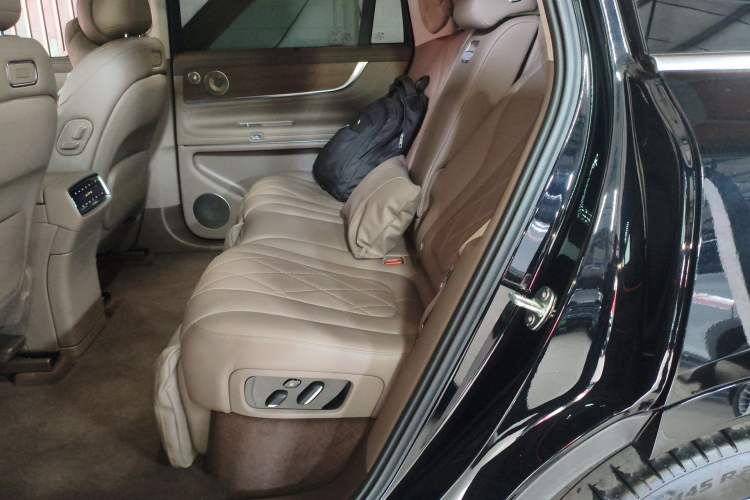 Used Hima AITO M9 2024 Range-Extended Max Edition 52 kWh 5-Seater Version
