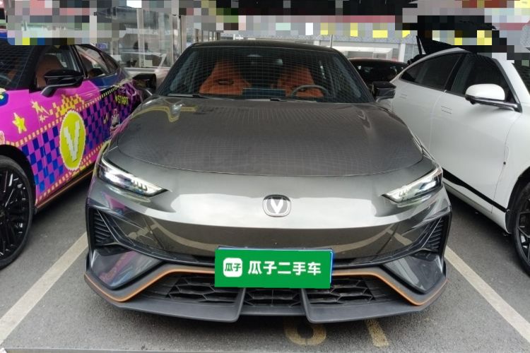 Used Changan UNI-V 2025 Model Third-Generation 1.5T 500Bar Prestige Sports Edition
