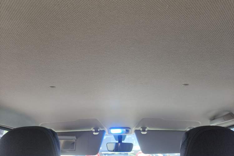 Used Wuling Hongguang MINIEV 2021 Macaron Premium Model – Lithium Iron Phosphate Headliner