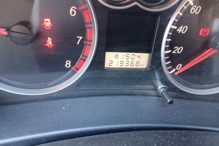 Used Haval H5 Classic 2010 Zhizun Edition 2.4L Four-Wheel Drive Comfort Model Odometer Close Up