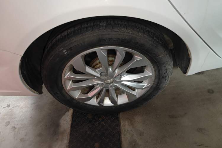 Used Geely Auto Vision 2016 1.5L Automatic Happiness Edition