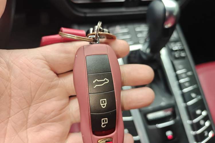 Used Porsche Macan 2021 Macan S 3.0T
