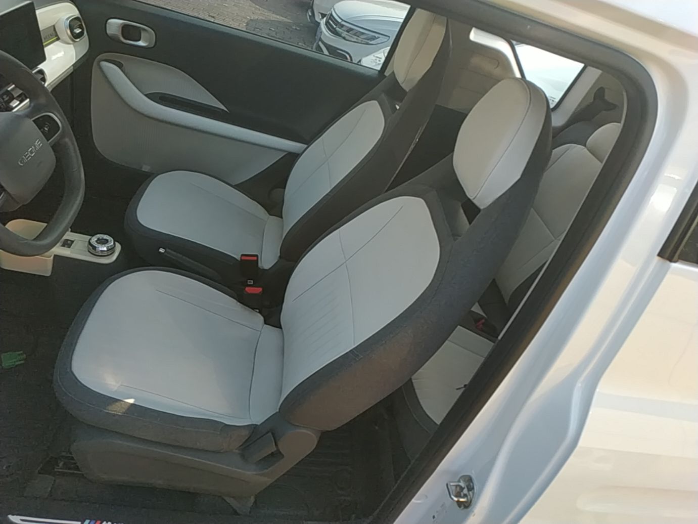 Geely Galaxy Panda 2025 210 km – Yuanqi Bear — снимка 17