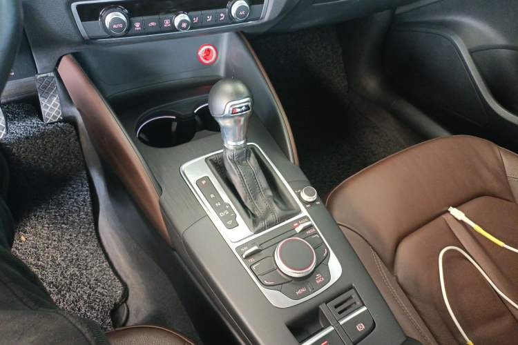 Used Audi A3 2016 Limousine 35 TFSI Style Edition