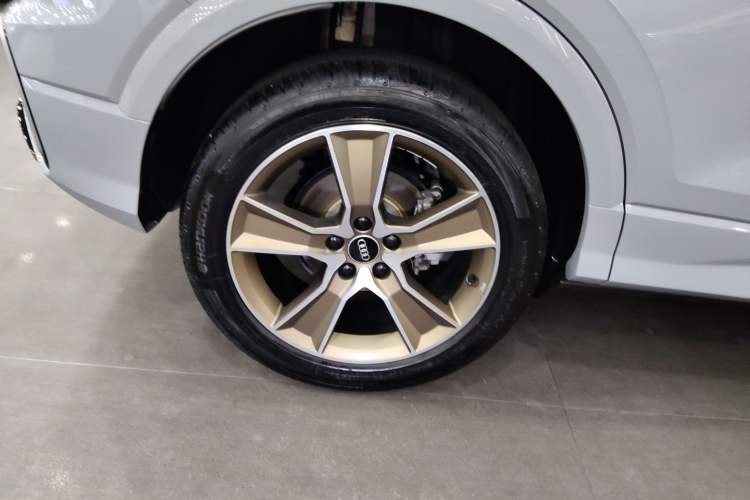 Used Audi Q2L 2023 35TFSI Fashion Dynamic Model Right Rear Wheel Hub