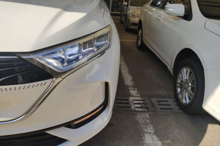 Used CHANGAN OSHAN X7 EV 2020 Luxury Edition 405 Left Front Headlight