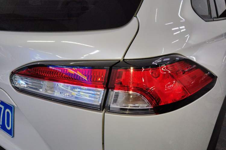 Used Toyota Corolla Cross 2023 2.0L Pioneer Edition Right Rear Taillight