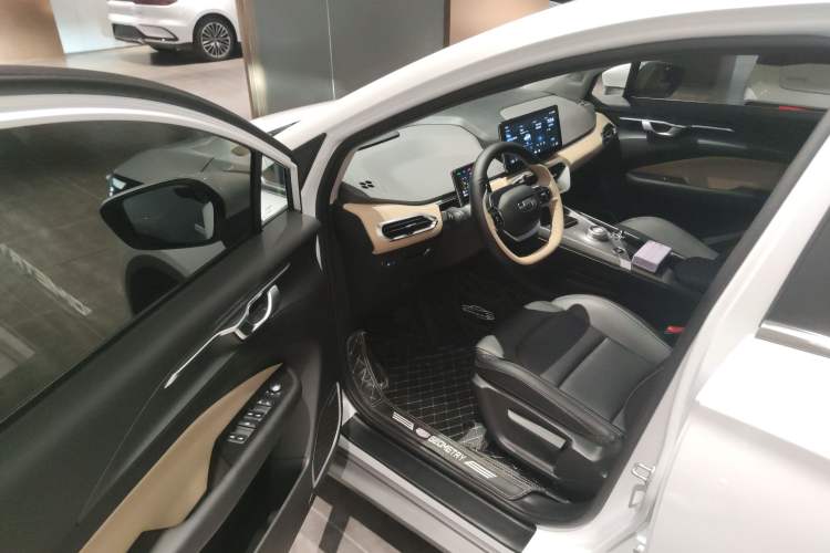 Used Geometry C 2022 Blueberry C400
