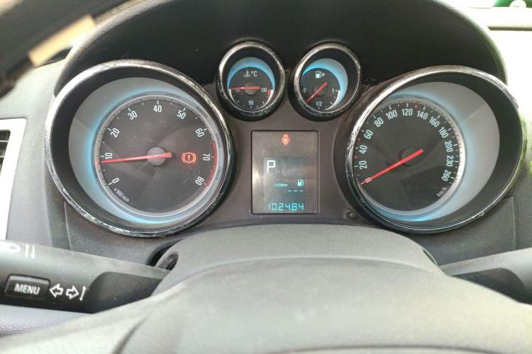 Used Buick GT 2012 GT 1.8L Automatic Fashionable Leather Edition
