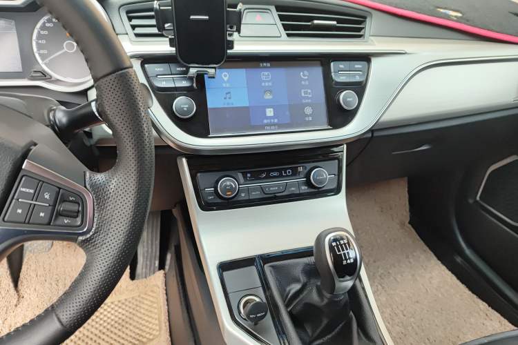 Used Geely Auto Emgrand GL 2017 1.8L Manual Elite Model
