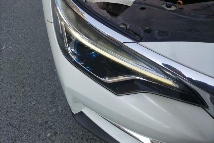 Used Venucia D60 2019 1.6L XL CVT SmartConnect Elite Edition (ISS)