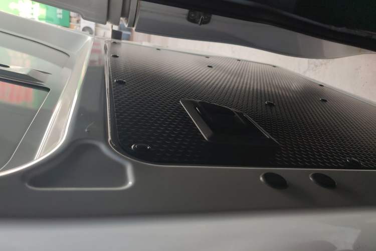 Used SAIC MAXUS Dana V1 2023 V1 Short Wheelbase High Roof (43 kWh)