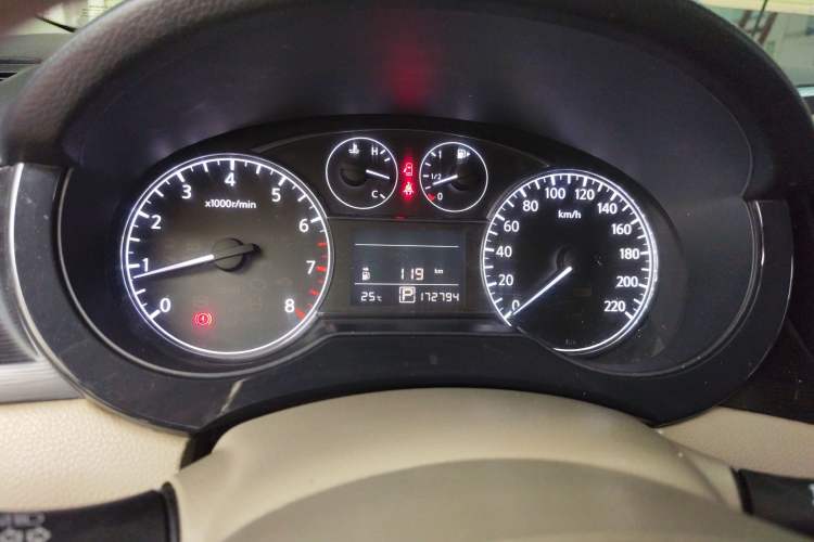 Used Nissan Tiida 2011 1.6L CVT Comfort Model