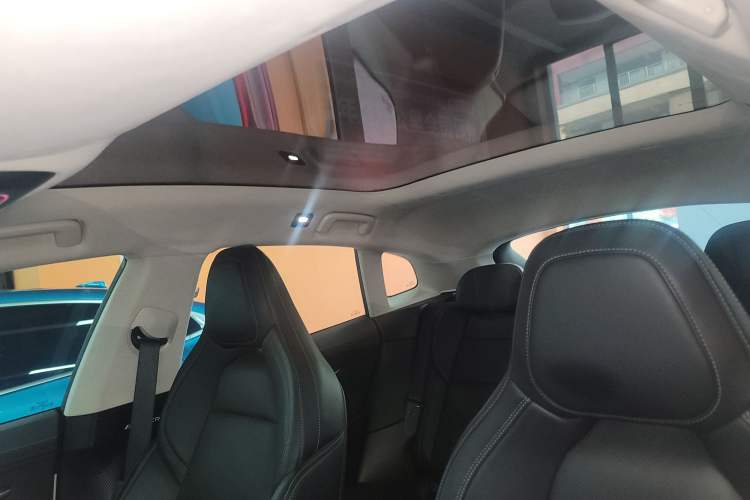 Used Zeekr 001 2022 Long-Range Dual-Motor WE Edition Headliner