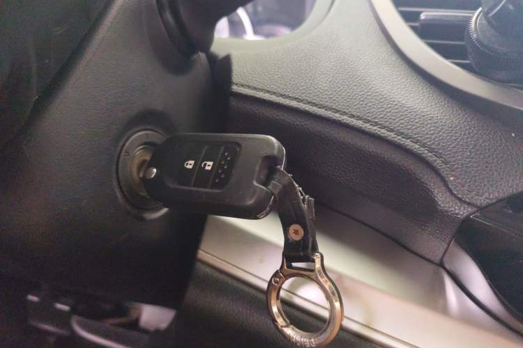 Used Honda CR-V 2016 2.0L Two-Wheel Drive Classic Edition Interior 1