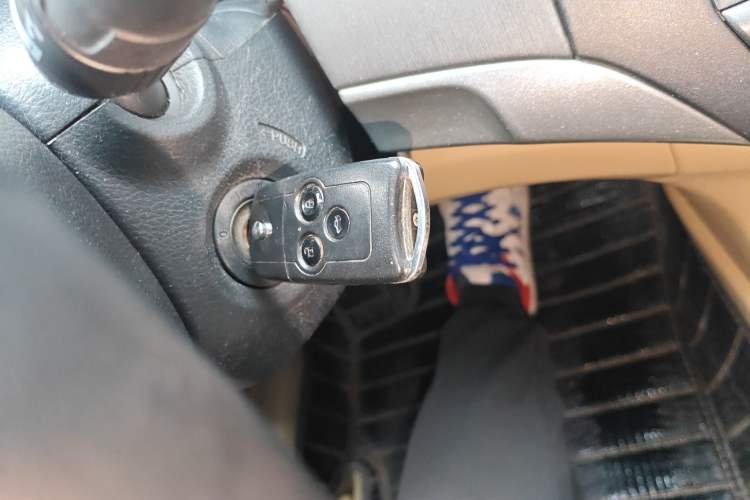 Used Honda Accord 2012 2.0L SE Vehicle Key