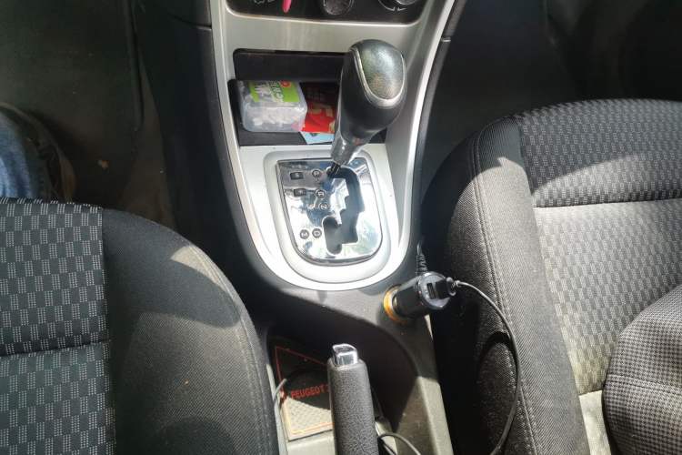 Used Peugeot 307 2012 Hatchback 1.6L Automatic Comfort Edition