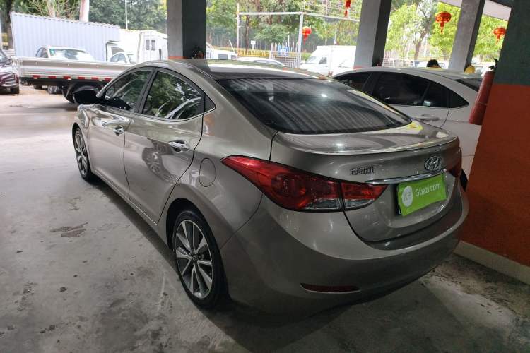 Used Hyundai Elantra (5th Generation / Langdong) 2015 1.6L Automatic Luxury Model