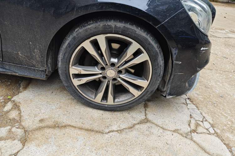 Used Mercedes-Benz E-Class 2015 Restyled E 260 L Sport Edition
