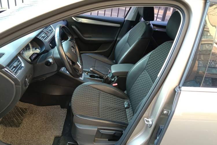 Used Skoda Octavia 2018 Station Wagon TSI230 DSG Luxury Edition
