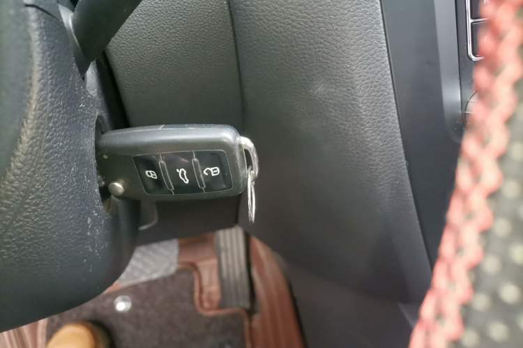 Used Volkswagen Sagitar 2014 1.4TSI Automatic Luxury Model
