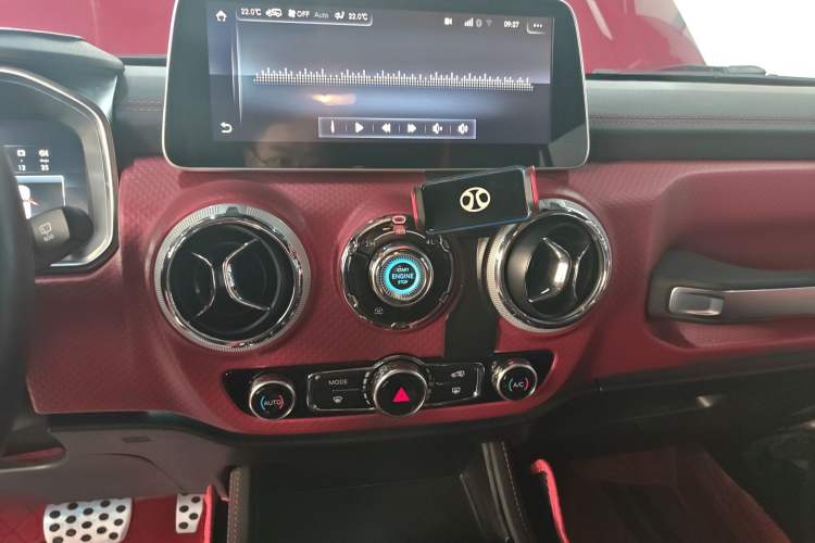 Used BAIC Off-Road BJ40 2020 2.0T Automatic Four-Wheel Drive Urban Hunter Edition Chivalrous Type
