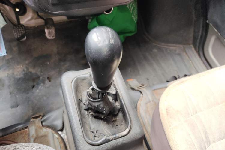 Used Wuling Zhiguang 2013 1.0L Practical Version
