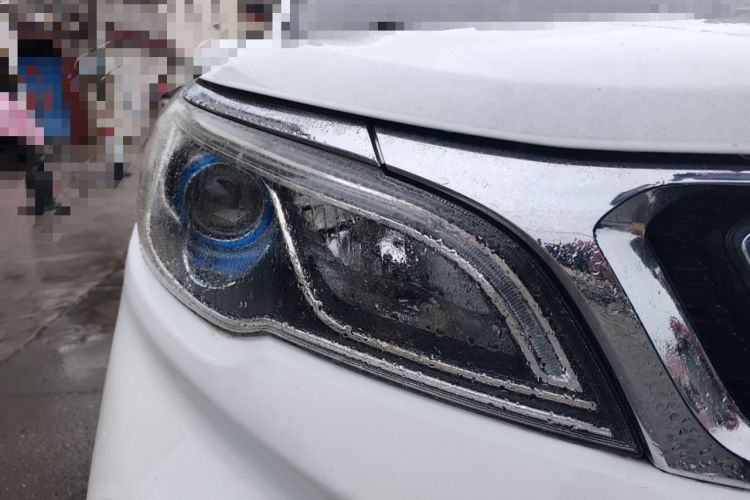 Used Geely Auto Vision X3 2017 1.5L Manual Elite Model Right Front Headlight