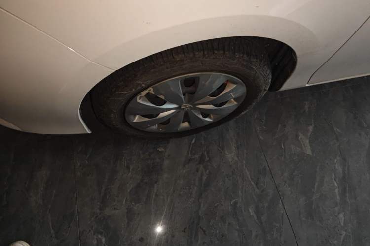 Used Toyota YARiS L Zhi Xuan 2016 Revised 1.5E CVT Charming Edition