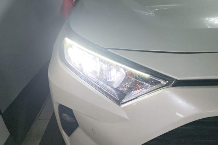 Used Toyota RAV4 2020 2.0L CVT Two-Wheel Drive Fashion PLUS Edition