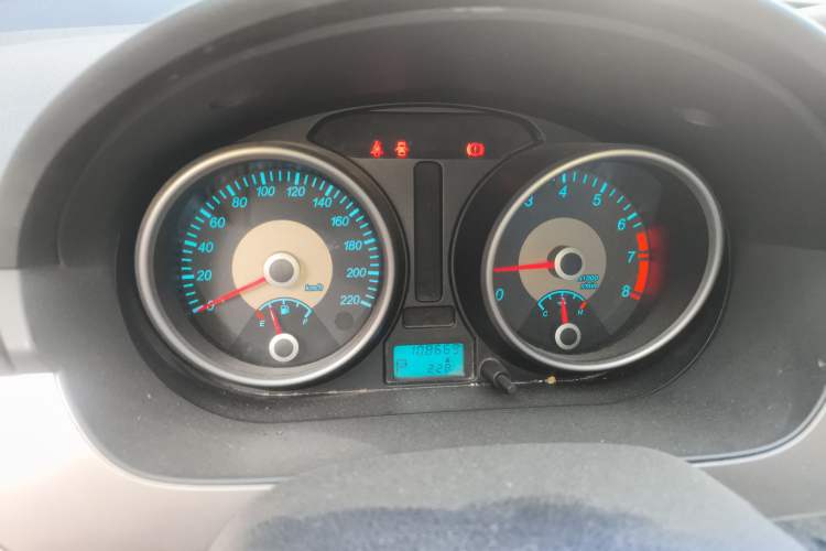 Used Buick Excelle 2013 1.5L Automatic Classic Model
