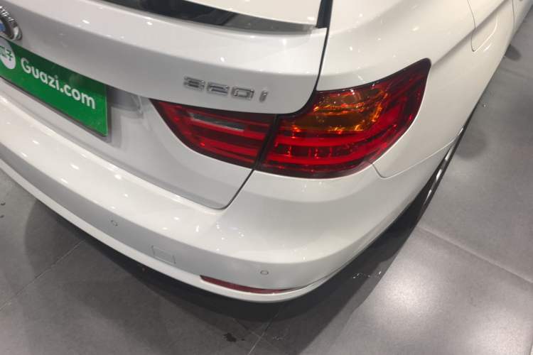 Used BMW 3 Series GT 2013 320i Leading Model Right Rear Taillight