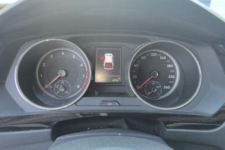 Used Volkswagen Tiguan L 2018 330TSI Automatic Two-Wheel Drive Luxury Edition