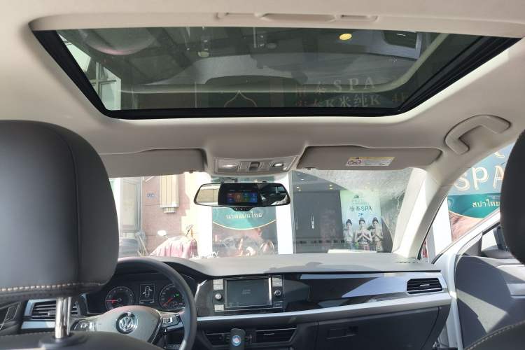 Used Volkswagen Lavida 2018 1.5L Automatic Comfort Edition China V Standard Headliner