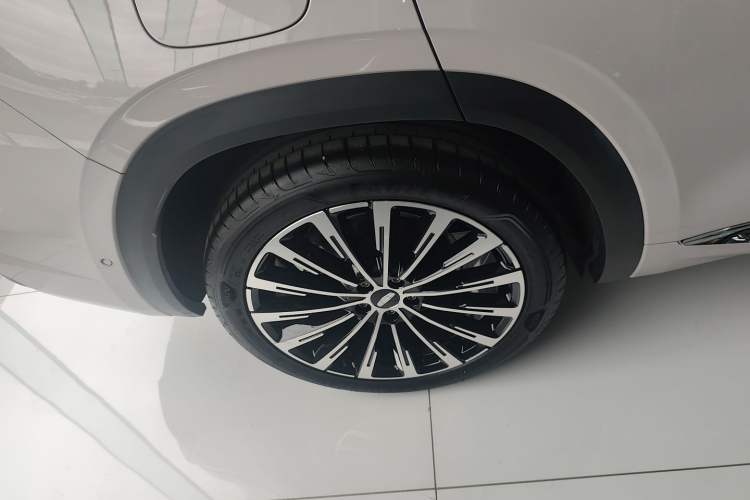 Used Geely Auto Monjaro L Intelligent Engine 2024 1.5T Tiangong Edition
