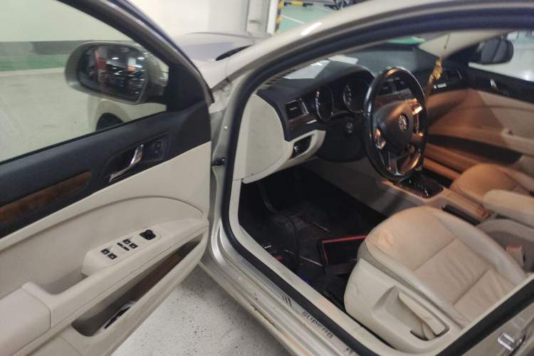 Used Skoda Superb 2013 1.8TSI Automatic MingShi Edition
