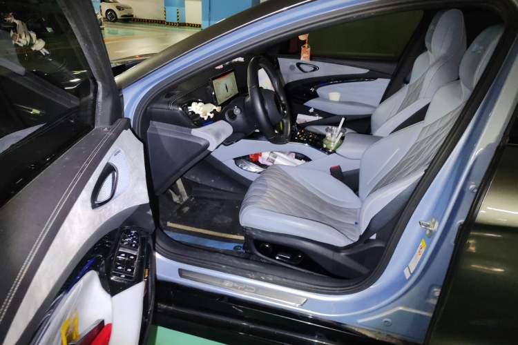 Used BYD Seal 2022 700 km Long-Range Rear-Wheel-Drive Version
