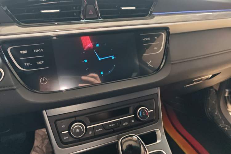 Used Geely Auto Emgrand 2019 Leading Edition 1.5L CVT Luxury Model China VI Standard