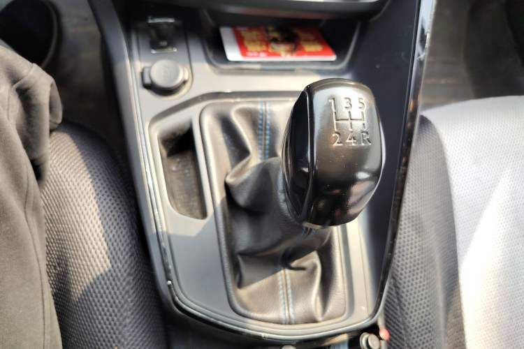 Used Peugeot 308 2016 1.6L Manual Fashion Edition