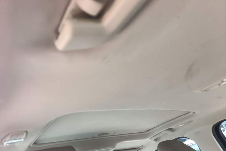 Used Ford Focus 2015 Hatchback 1.6L Automatic Fashion Edition Headliner