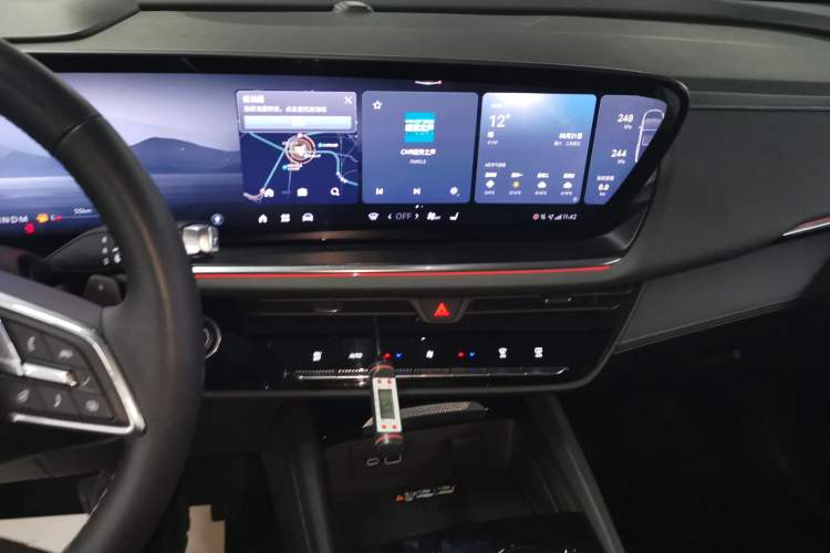 Used Buick Envision 2024 Encore Plus 28T Two-Wheel Drive Luxury Edition
