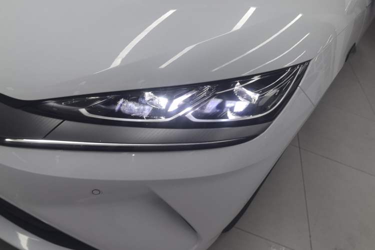 Used BYD Qin L 2025 EV 545KM Cloud Suspension Edition
