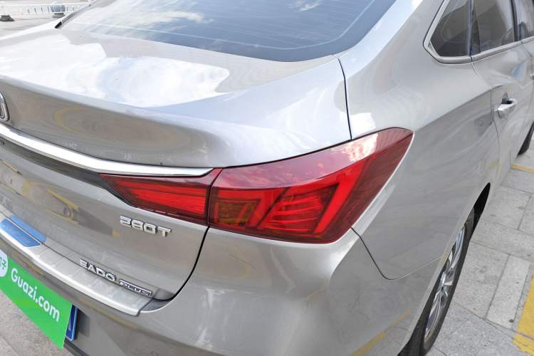 Used Changan Eado 2020 PLUS Blue Whale NE 1.4T GDI DCT Prestige Model
