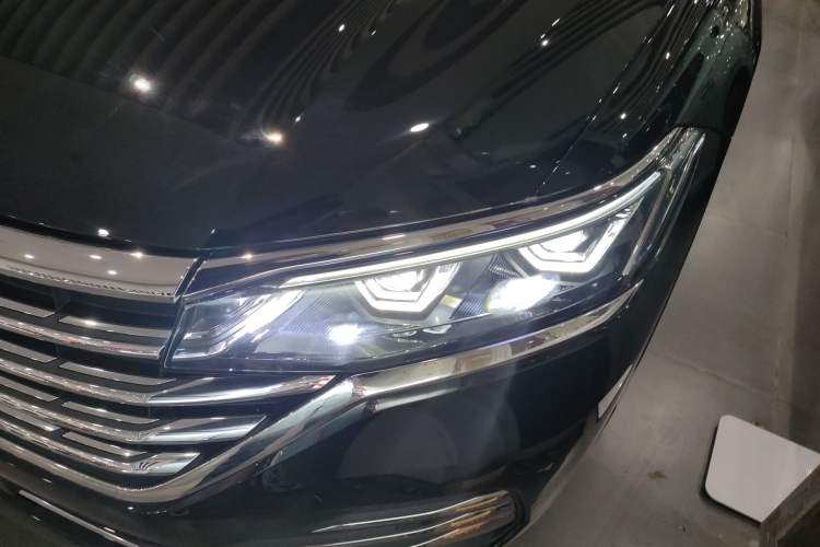 Used Volkswagen Viloran 2024 380TSI Premium Edition