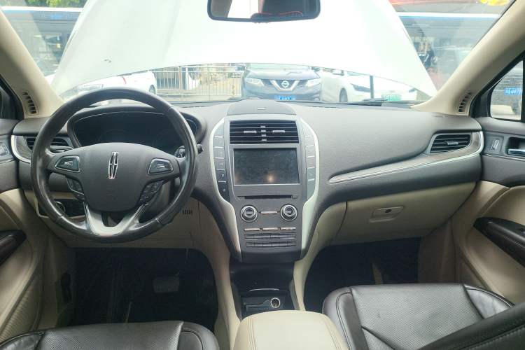 Used Lincoln MKC 2017 2.0T Two-Wheel-Drive Luxury Edition Audio And AC Panel