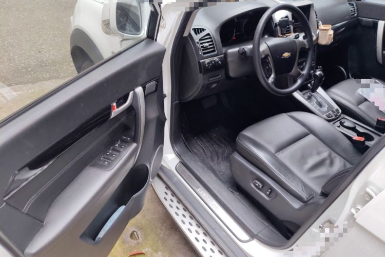 Used Chevrolet Captiva 2017 2.4L Two-Wheel Drive Luxury Edition 7 Seats