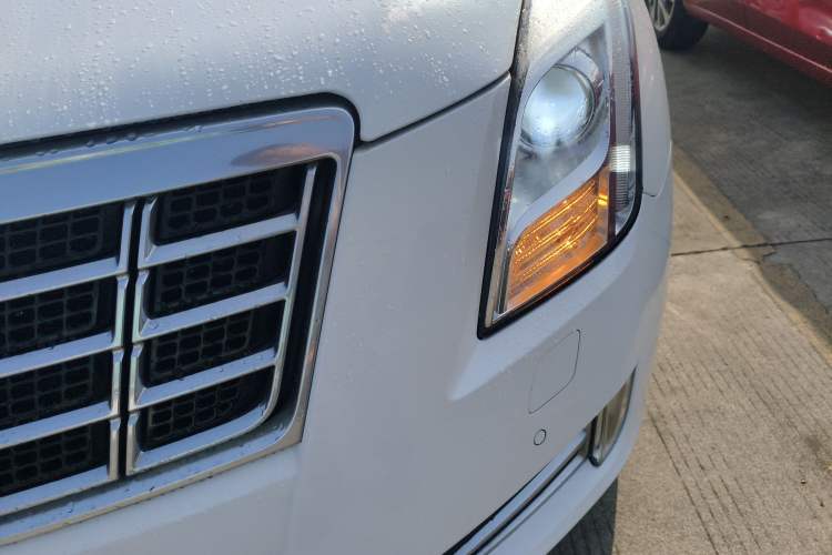 Used Cadillac XTS 2014 28T Luxury Model
