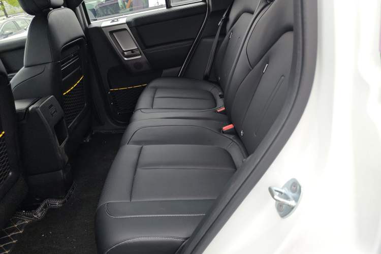 Used iCAR V23 2025 501 Four-Wheel Drive Intelligent Driving Version Interior 4